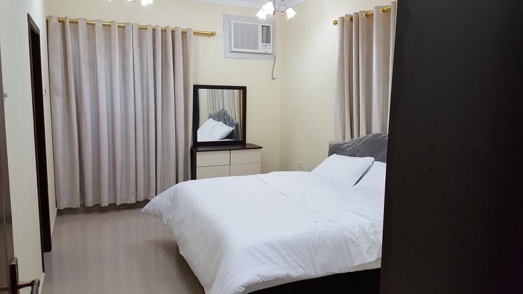 Golden Seasons Furnished Apartment Salalah Eksteriør billede